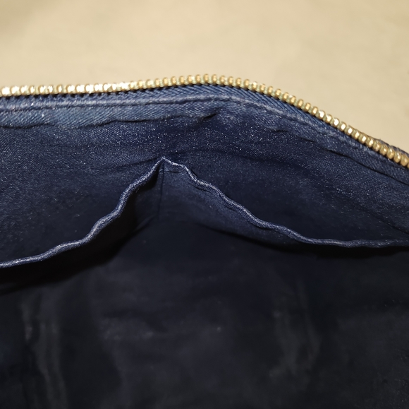 Louis Vuitton Bag. - Picture 15 of 15